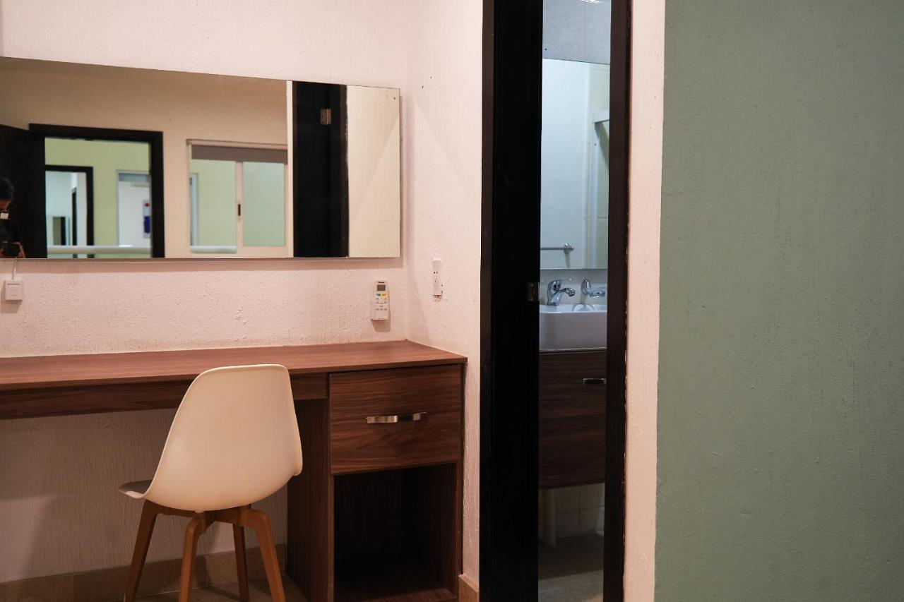 Nora Downtown Otel Guadalajara Dış mekan fotoğraf